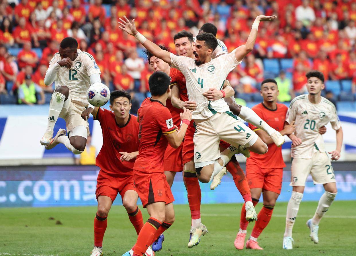 的舞台上 的舞台上