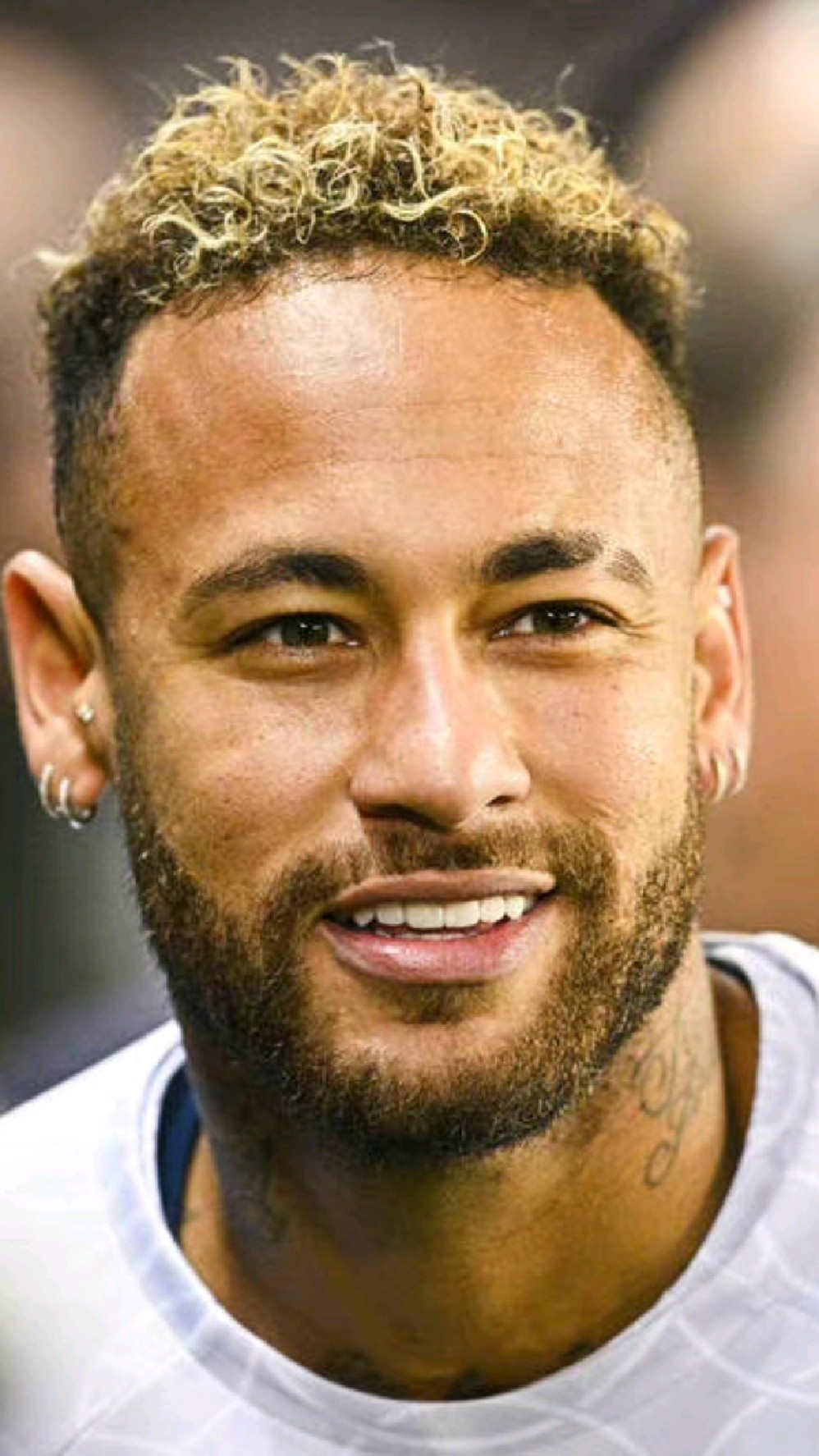 更是对整个 更是对整个