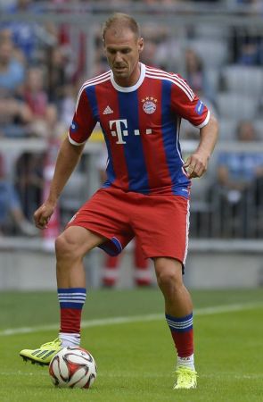 仅提升了他 仅提升了他