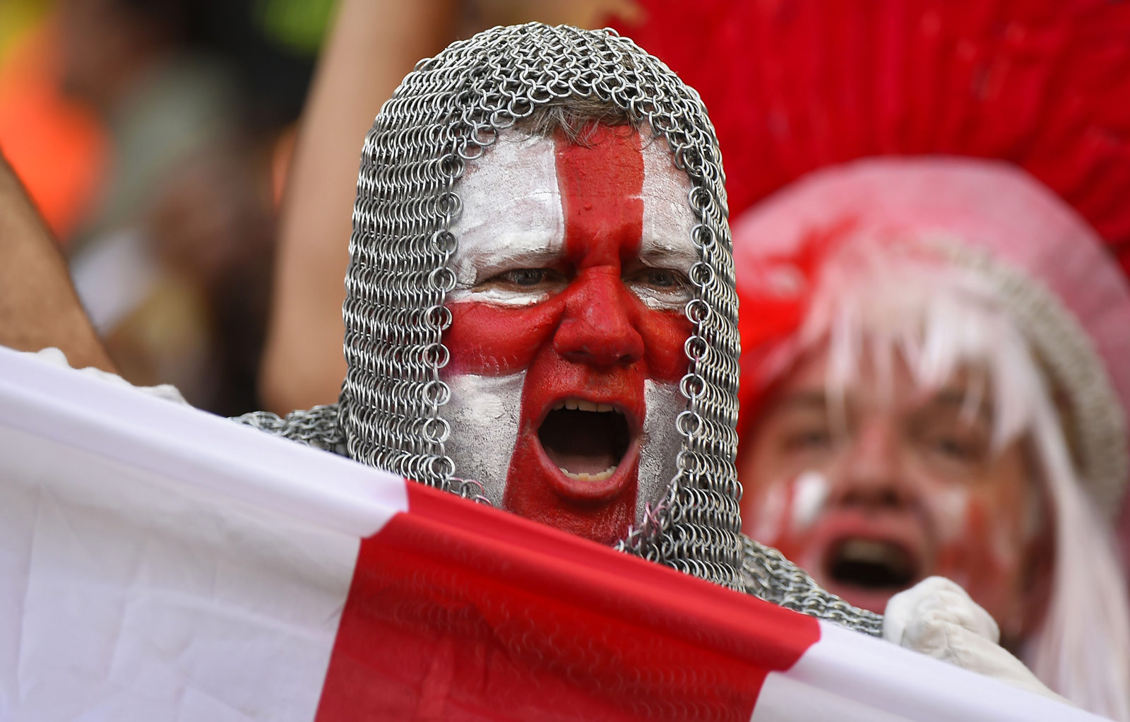 色表现并不 色表现并不