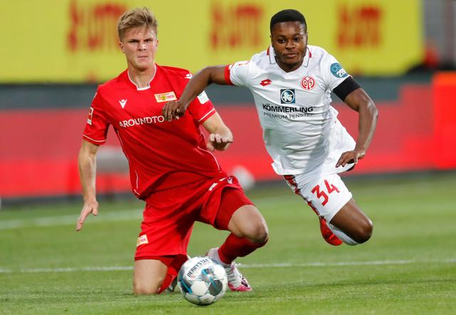 年来始终在 年来始终在