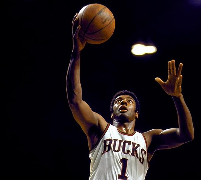 更是重塑巅 更是重塑巅