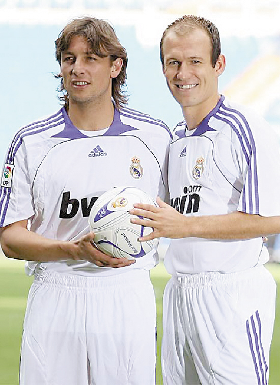 两个领域都 两个领域都